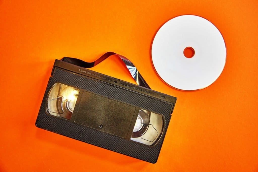 Wie lange hält sich eine VHS-Kassette?