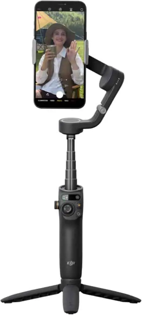 DJI OSMO Mobile 6 Gimbal Handyhalterung Produktfoto mit Smartphone